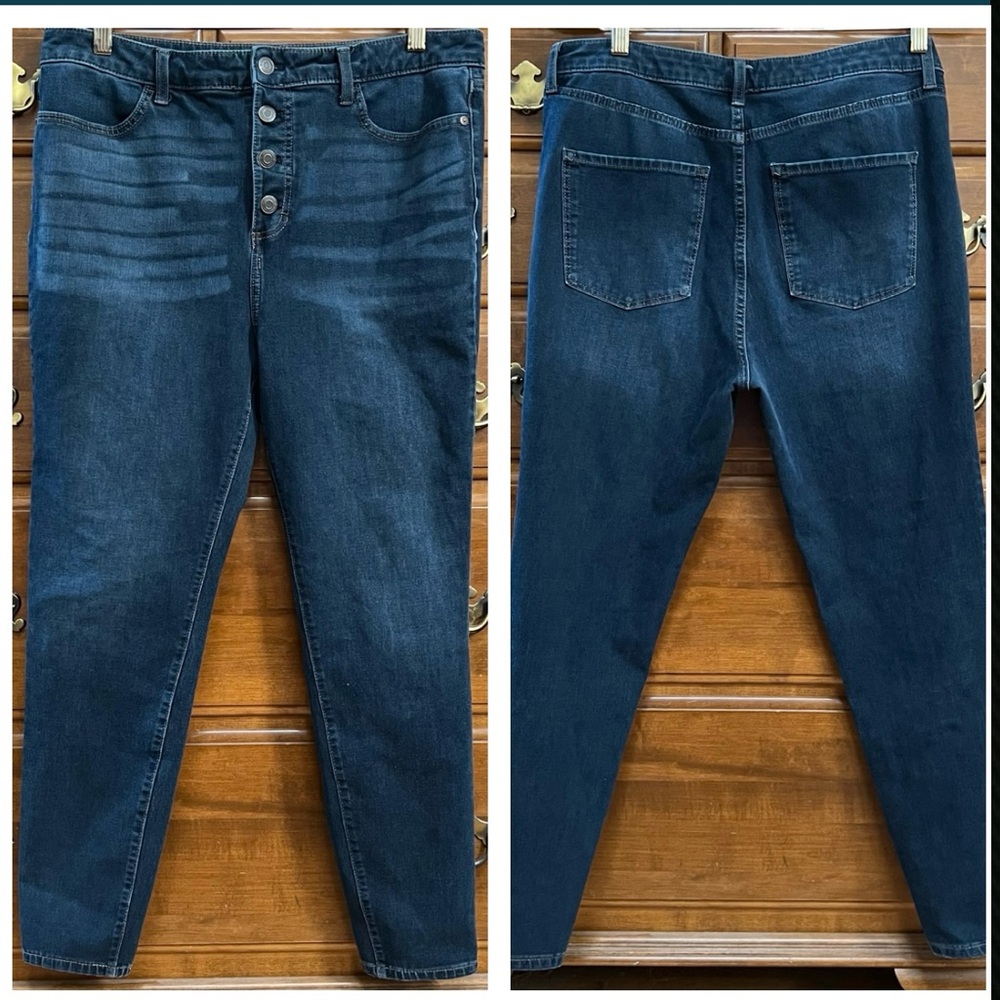 LC Lauren Conrad Super High Rise Supper Skinny Jeans - Picture 3 of 8